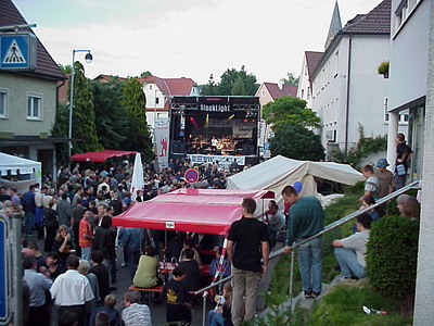 If you are ready to rock: Rock im Dorf im Jahre 2000